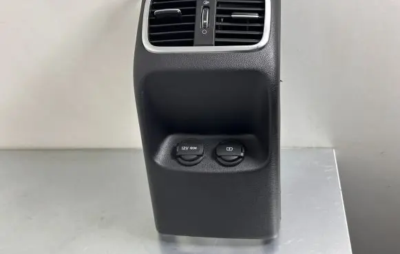 KIA Optima Rear air vent grill 84641D4020 97040D4000 84641D4020WK