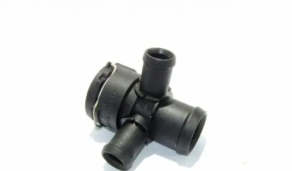 Audi A4 S4 B8 8K Engine coolant pipe/hose 8K0122293B