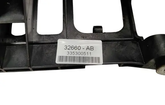 Toyota Avensis T220 Gear shift cable linkage 335300511