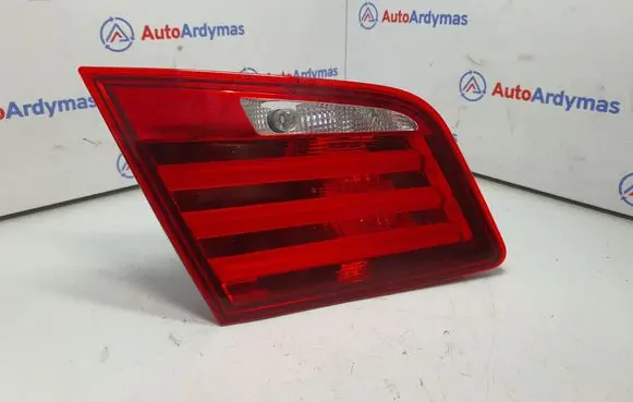 BMW 5 F10 F11 Tailgate rear/tail lights 63217203225 7203225