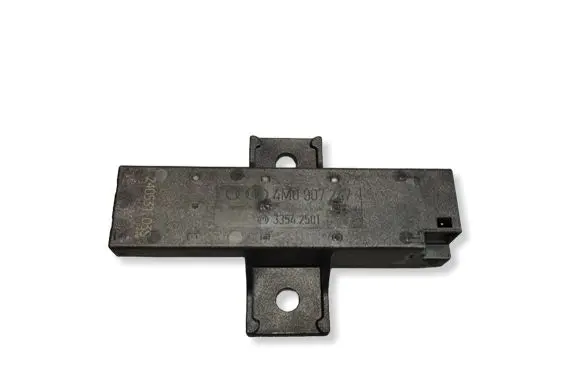 Audi A7 S7 4K8 Keyless (KESSY) go control unit/module 4M0907247