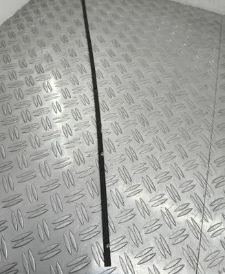 Seat Leon (5F) Windshield trim 