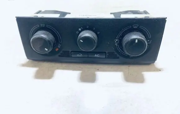 Skoda Roomster (5J) Climate control unit 5J0820045 90151369