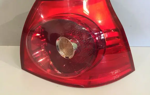 Volkswagen Golf V Rear/tail lights 1K6945096G