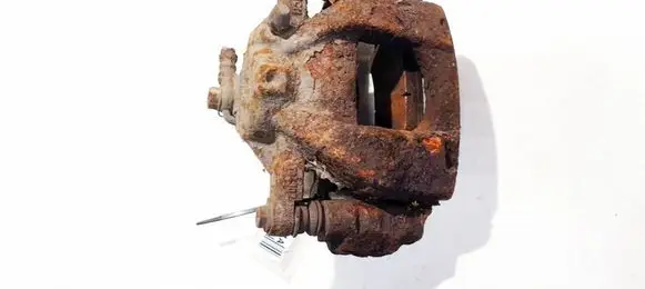 Toyota Auris 150 Front brake caliper 