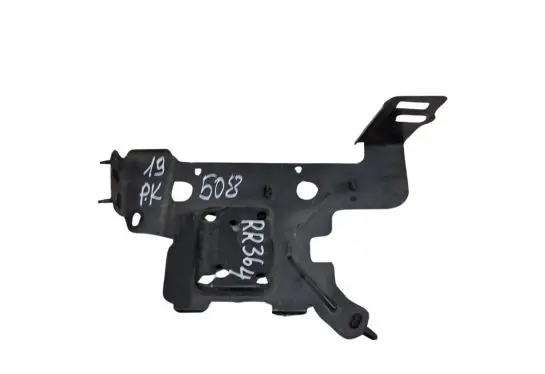 Peugeot 508 II Other engine bay part