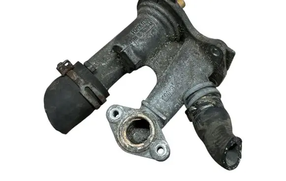 Ford C-MAX II Thermostat/thermostat housing BM5G9K478AA