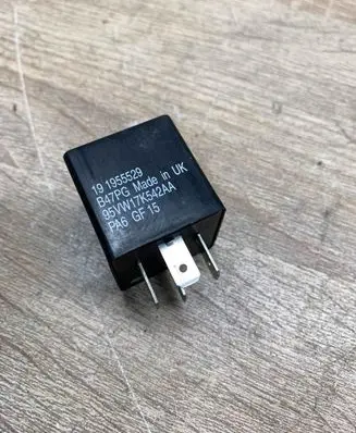 Volkswagen Sharan Other relay 95VW17K542AA 1955529