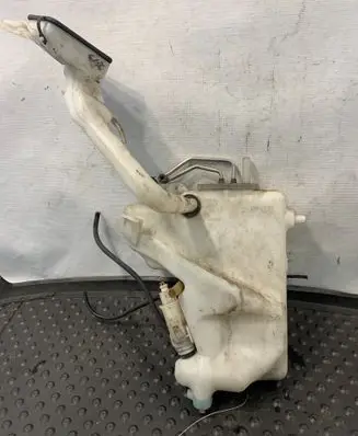 Mercedes-Benz E W211 Windshield washer fluid reservoir/tank 2118600160