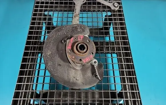 Audi A5 8T 8F Front wheel hub spindle knuckle IMPRK1578939