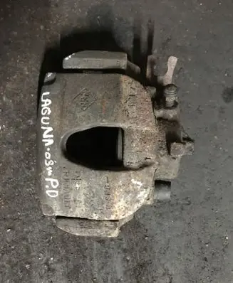 Front brake caliper
