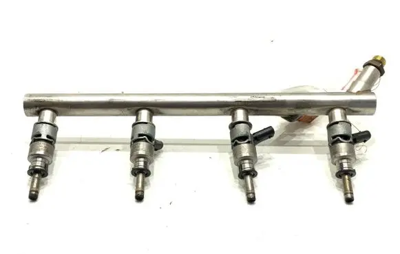 Audi A8 S8 D4 4H Fuel main line pipe 079036T