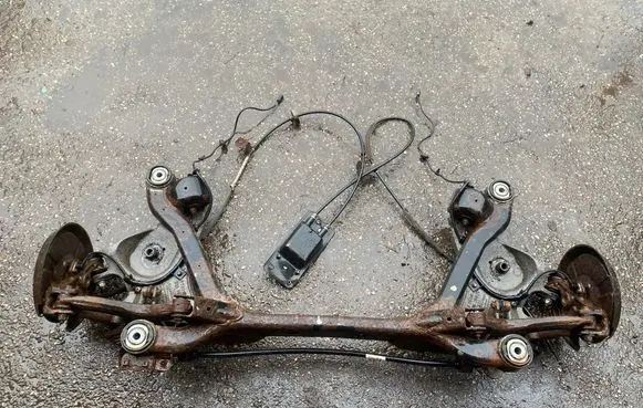 Audi A4 S4 B7 8E 8H Rear subframe 