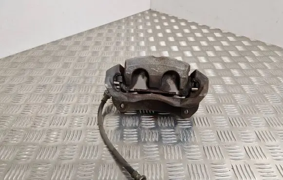 Toyota RAV 4 (XA50) Front brake caliper