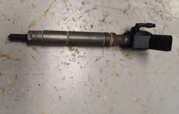 Mercedes-Benz ML W164 Fuel injector A6290700287 0445115066