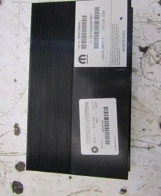 Jeep Cherokee Sound amplifier 68200273AA