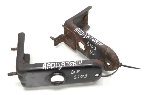 Nissan Pathfinder R51 Radiator mount bracket 