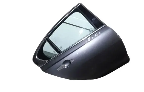 Jaguar XE Rear door T4N2634