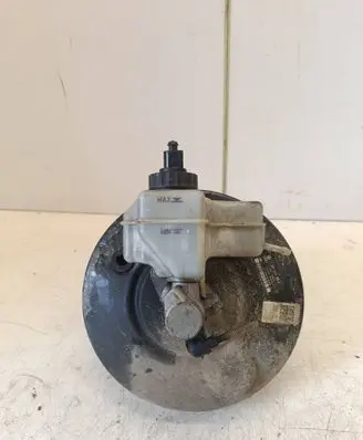 Volkswagen PASSAT B6 Brake booster 3C1614105L 03787433014