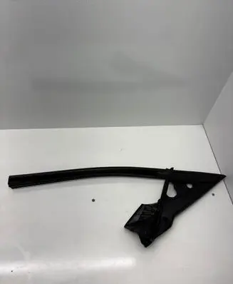 BMW 2 F22 F23 Rubber seal front coupe door window 51337268420 7268420