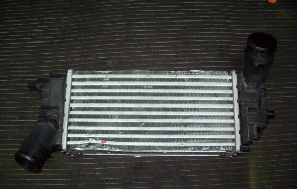 Ford Puma Intercooler radiator L1BG6D624AB 180620