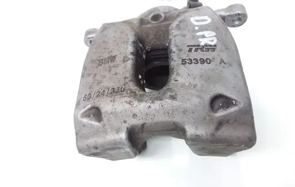 BMW 5 G30 G31 Front brake caliper 53390A