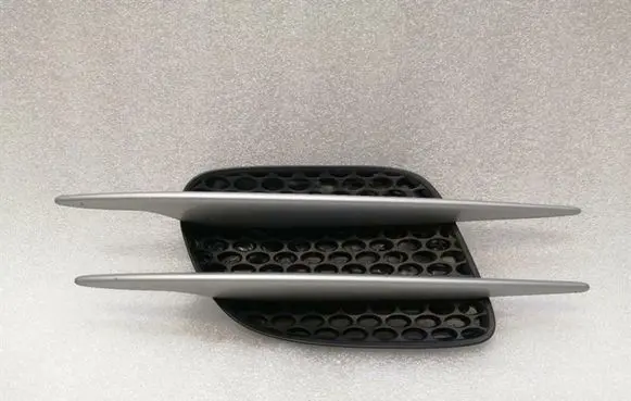 Mercedes-Benz SL R230 Fender grill A2306900136