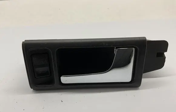 Audi A6 S6 C4 4A Front door interior handle 4A0837020C
