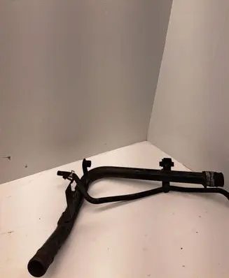 Coolant pipe/hose
