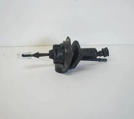 Clutch slave cylinder