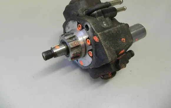 Mercedes-Benz C W202 Fuel injection high pressure pump RF5C13800A 2940000041