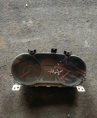 Mitsubishi ASX Speedometer (instrument cluster) 8100B727