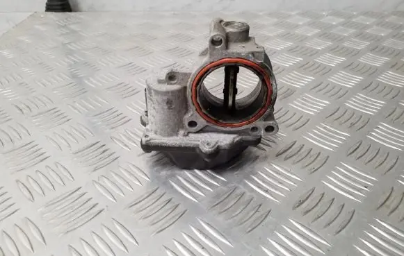 Audi A8 S8 D4 4H Throttle valve 057128063E