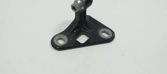 Mercedes-Benz CLS C219 Front door upper hinge ISE0810