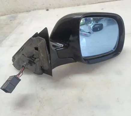 Audi A4 S4 B5 8D Front door electric wing mirror E6024743 D0857544