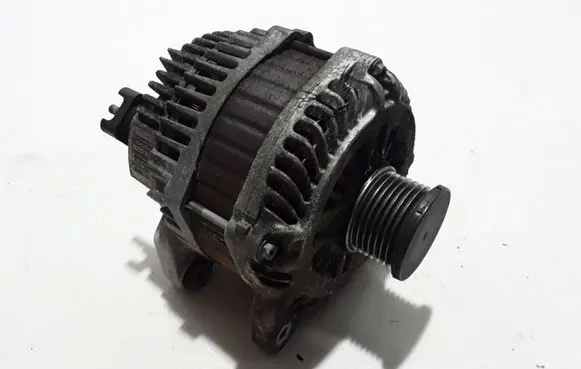 Renault Laguna III Generator/alternator 8200654785