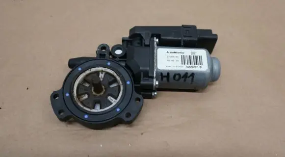 Hyundai Sonata Front door window regulator motor 0897 400897b