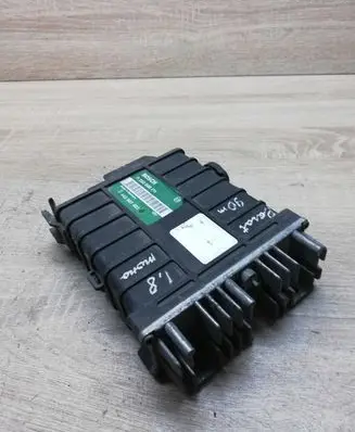 Volkswagen PASSAT B3 Engine control unit/module ECU 443907403G 0280000711