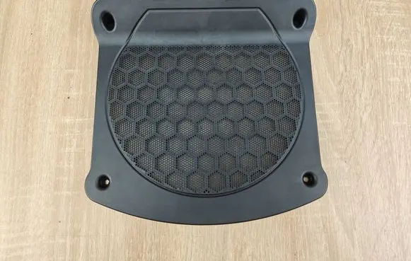 BMW 4 G22 G23 G24 G26 Dash center speaker trim cover 2622658