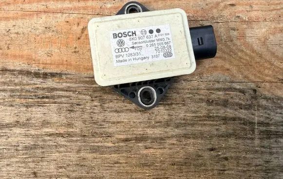 Audi A5 8T 8F ESP acceleration yaw rate sensor 8K0907637A