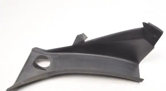 Tesla Model S Under headlight/headlamp trim 100667400E