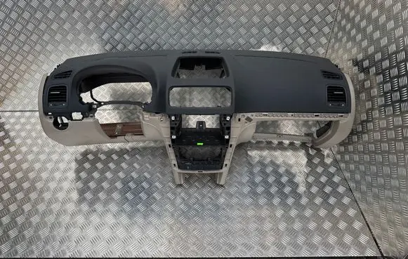 Skoda Yeti (5L) Dashboard 5L1857007C 5L1857007