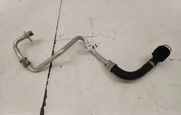 BMW 3 G20 G21 Coolant pipe/hose 8651261