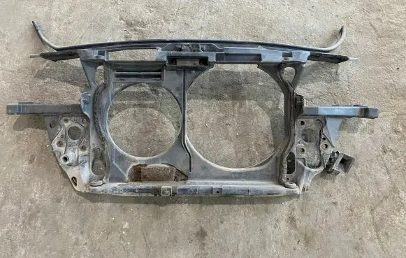 Audi A6 S6 C5 4B Radiator support slam panel 4B0805588 4B0805588D