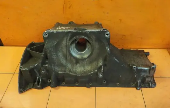 Land Rover Range Rover L322 Oil sump 7786704