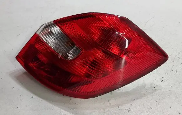 Skoda Fabia Mk2 (5J) Rear/tail lights 5J6945112A 0K9945106A