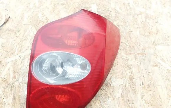 Renault Laguna II Rear/tail lights 8200002472