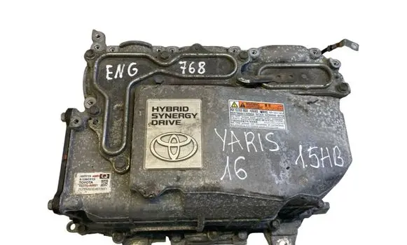 Toyota Yaris Voltage converter inverter G920052031 G920152012