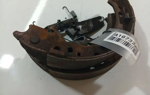 Honda CR-V Handbrake/parking brake pads 