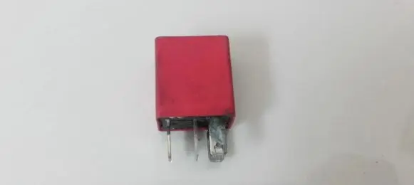Alfa Romeo 147 Other relay 232005